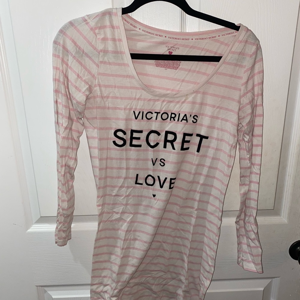 VS Nightgown